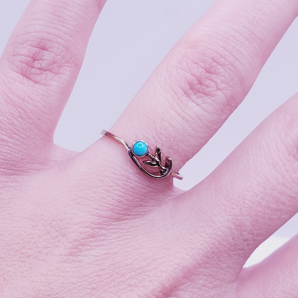 8k Solid Yellow Gold Tiny Cabochon Turquoise Ring… - image 2